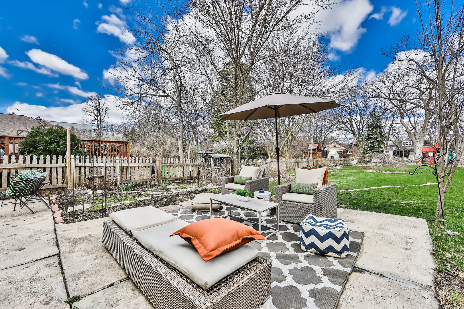 438 Longcommon Road Riverside, IL 60546 - Photo 14 of 16 a outdoor space with patio lots of furniture and garden