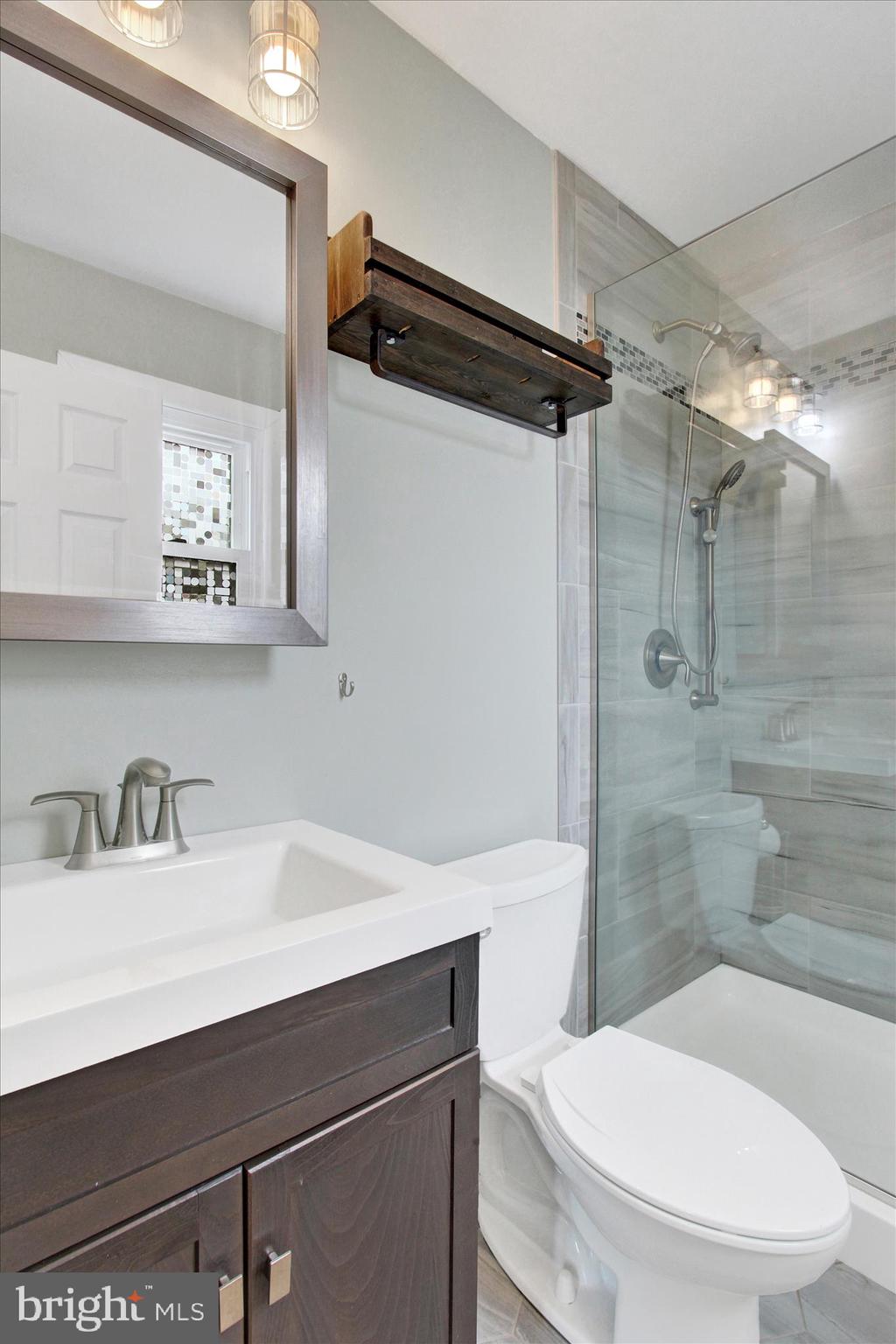 806 Uniontown Road Westminster, MD 21158 - Photo 17 of 38 Gallery Image 17