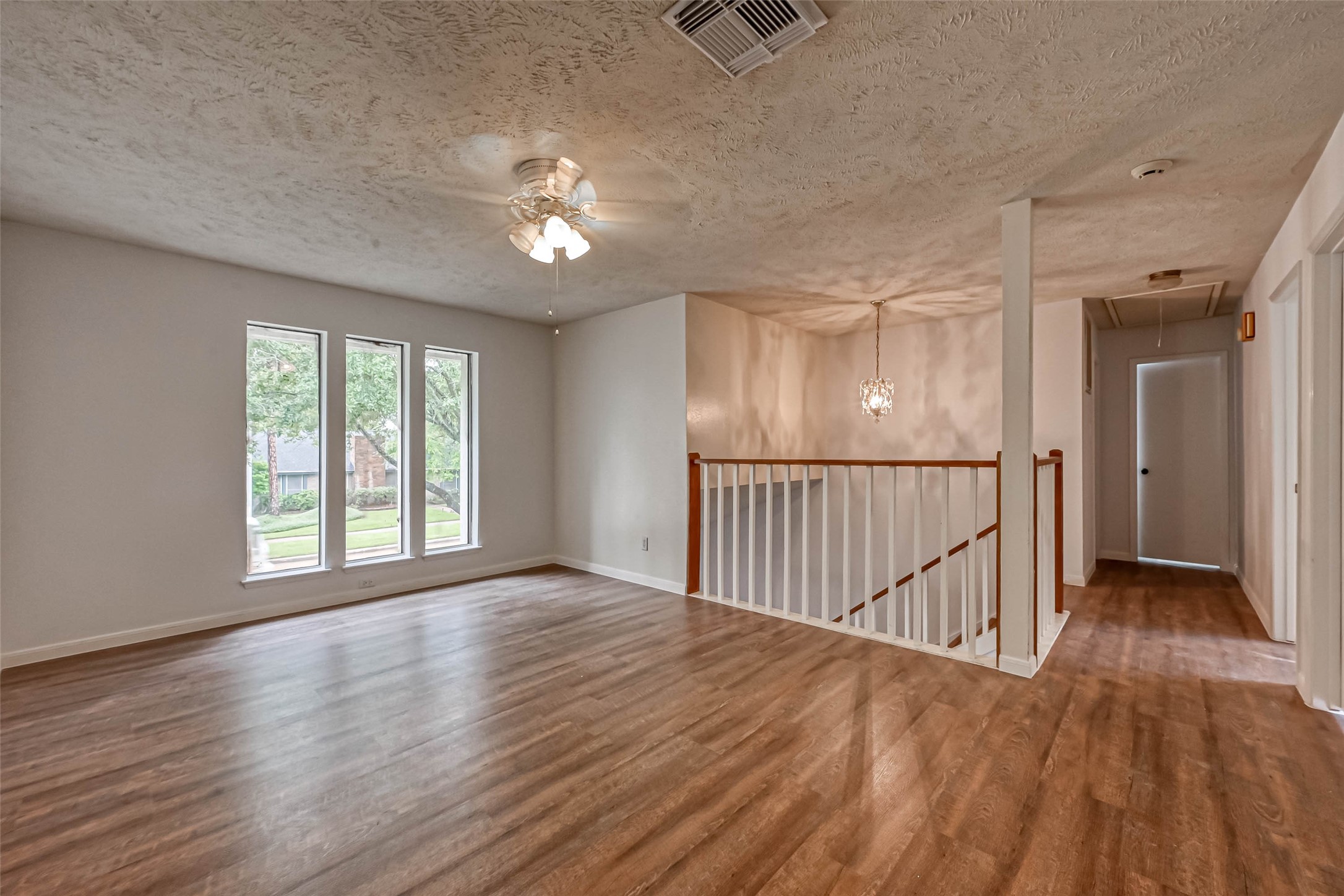 2831 Pecan Ridge Drive Sugar Land, TX 77479 - Photo 30 of 44 Upstairs game room (1)