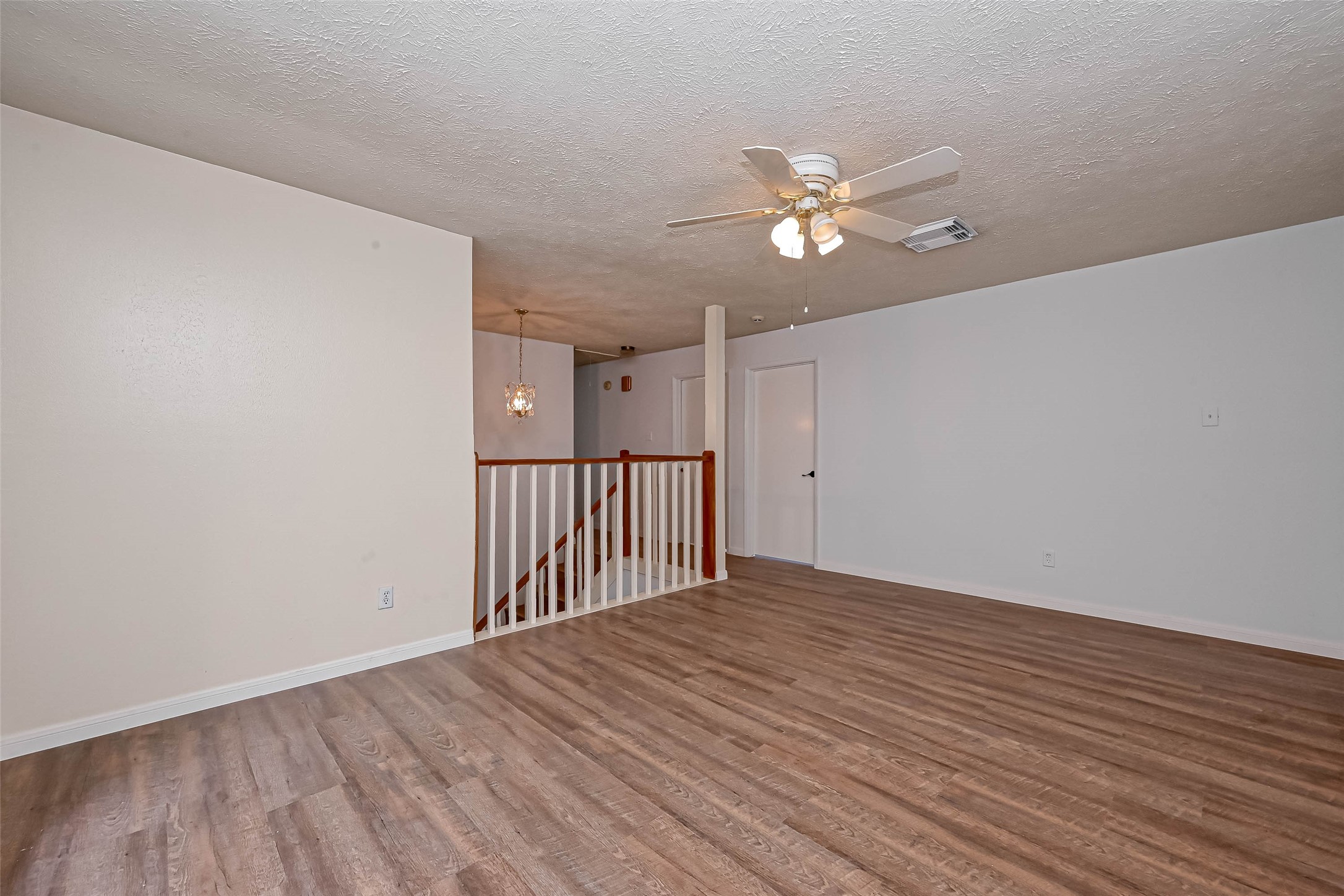 2831 Pecan Ridge Drive Sugar Land, TX 77479 - Photo 31 of 44 Upstairs game room (2)