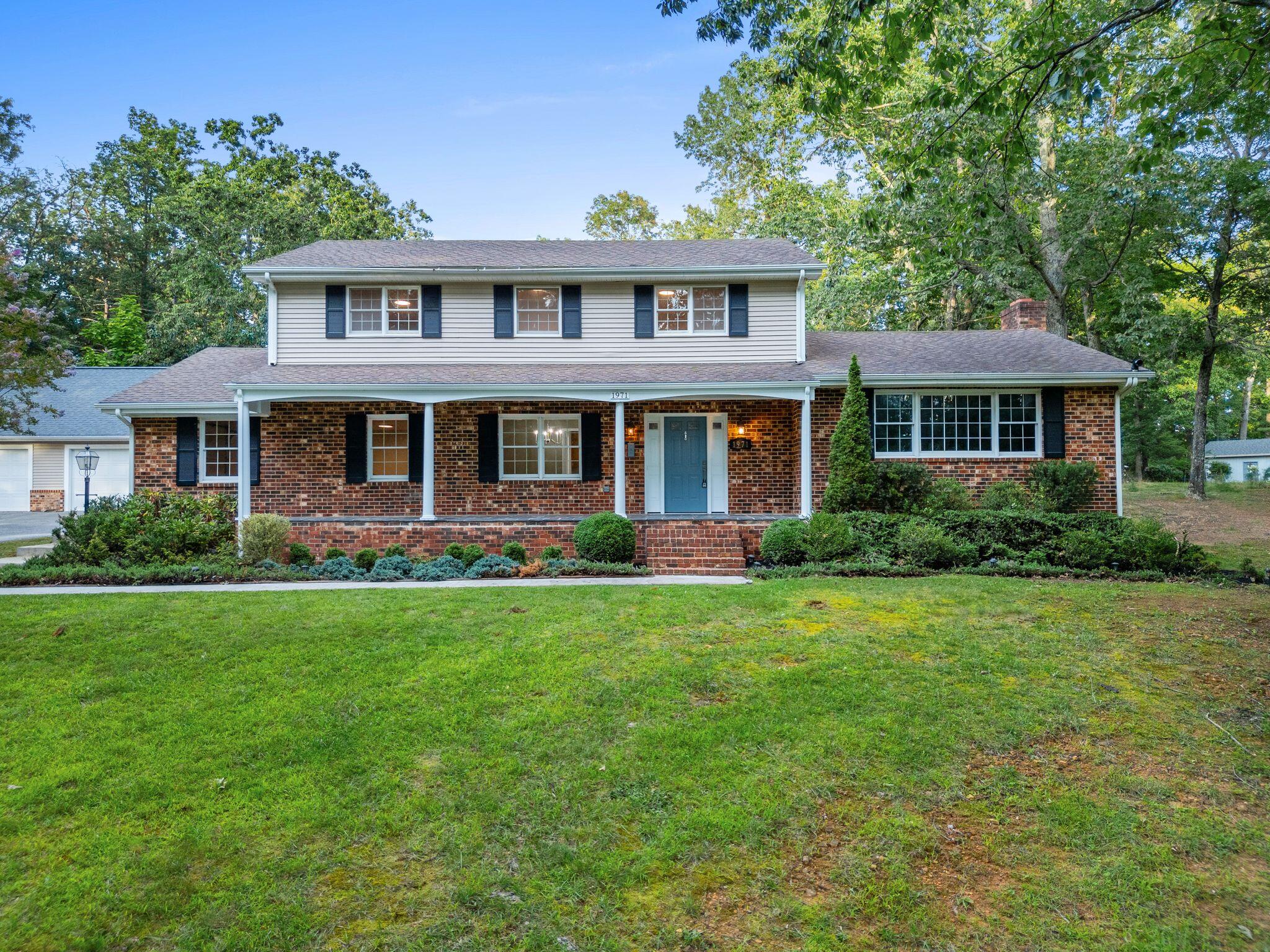 1971 West Ruritan Road Roanoke, VA 24012 - Photo 1 of 62 Front of Home