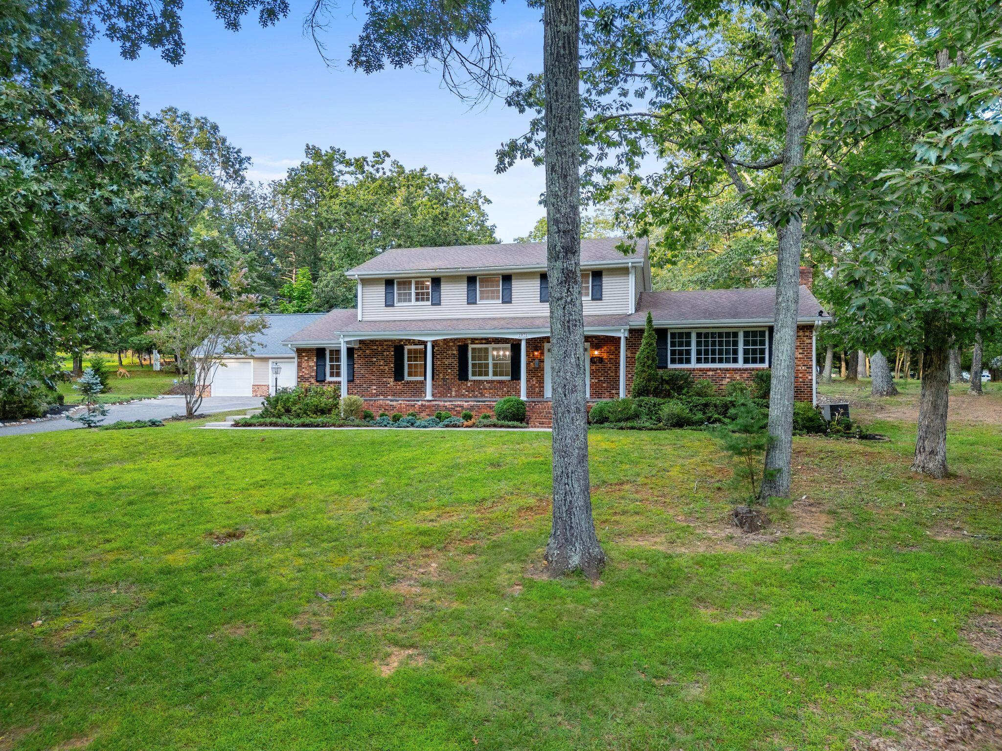 1971 West Ruritan Road Roanoke, VA 24012 - Photo 2 of 62 02-1971 W Ruritan Rd-MFW Media