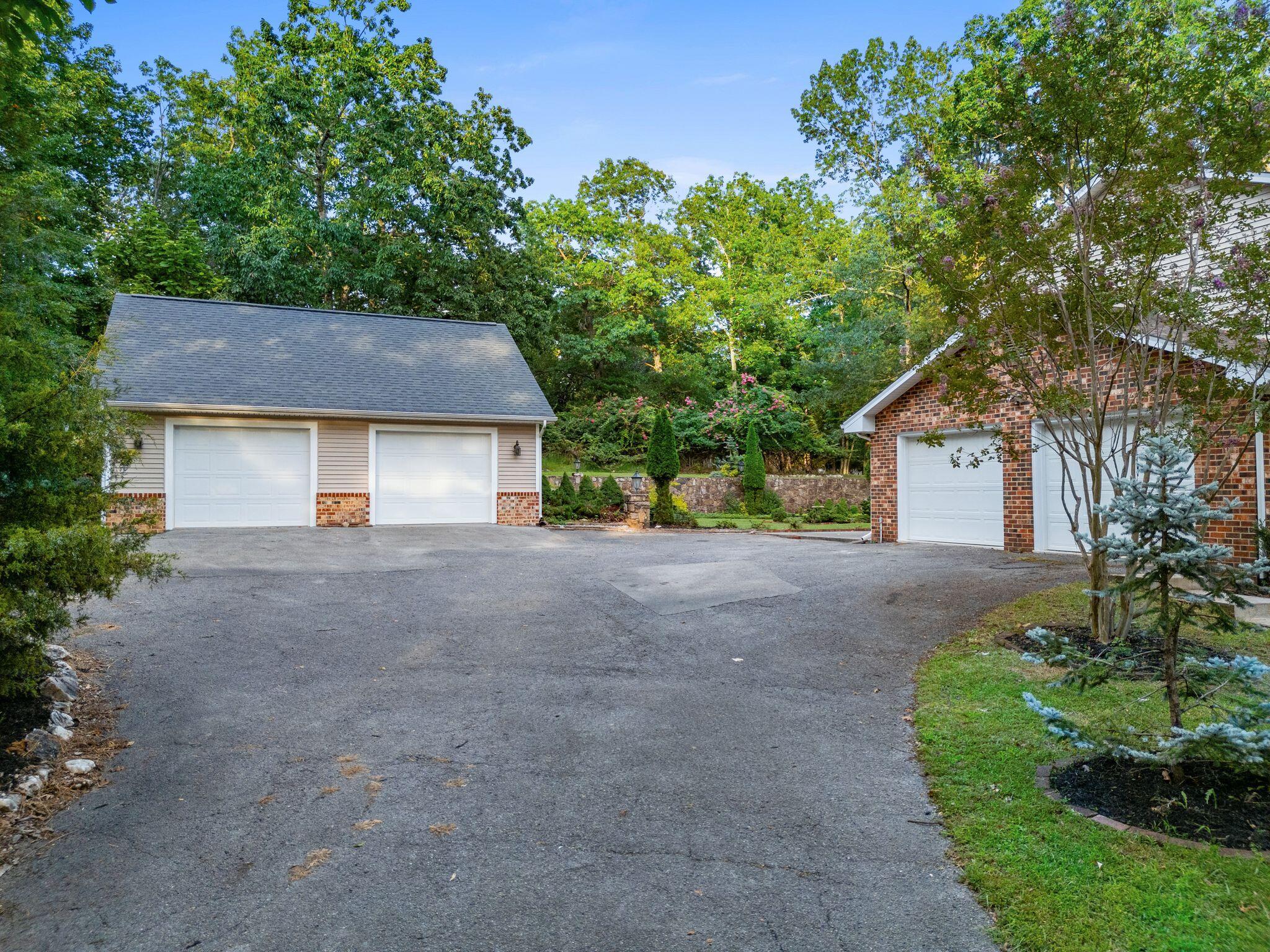 1971 West Ruritan Road Roanoke, VA 24012 - Photo 4 of 62 04-1971 W Ruritan Rd-MFW Media