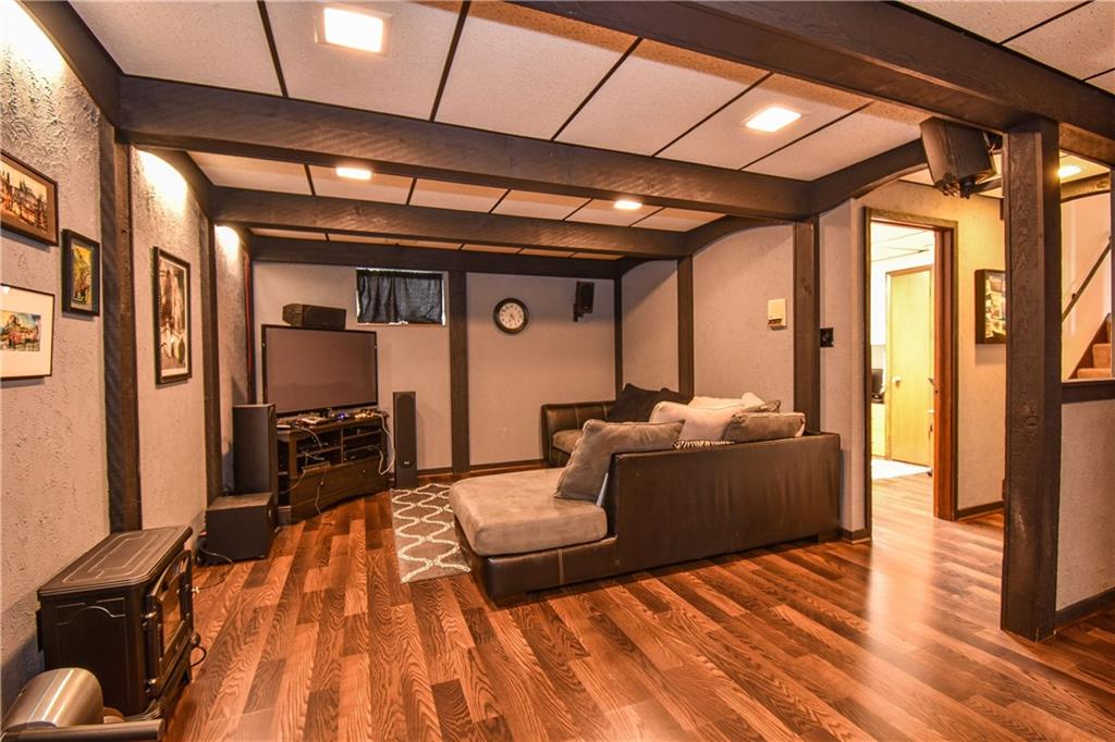 5210 Meadowcrest Road Baldwin, PA 15236 - Photo 11 of 23 Gallery Image 11