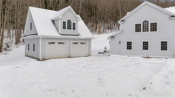 $1,295,000 | 1397 Cobb Hill Road, Moretown, VT 05676