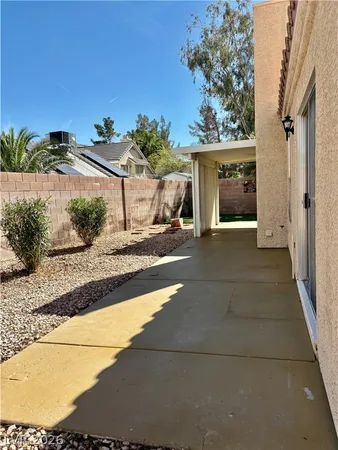 $2,300 | 1736 Navarre Lane, Henderson, NV 89014