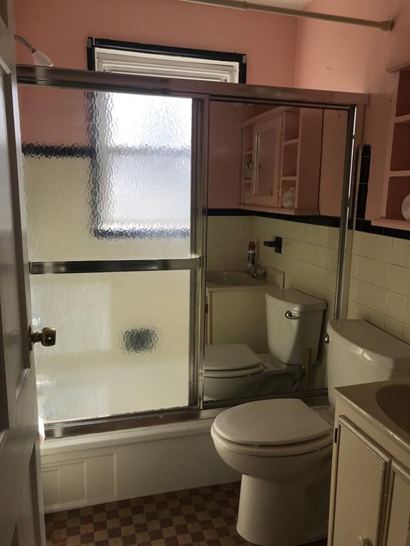 71 Stanhope Road Springfield, MA 01109 - Photo 16 of 32 Gallery Image 16