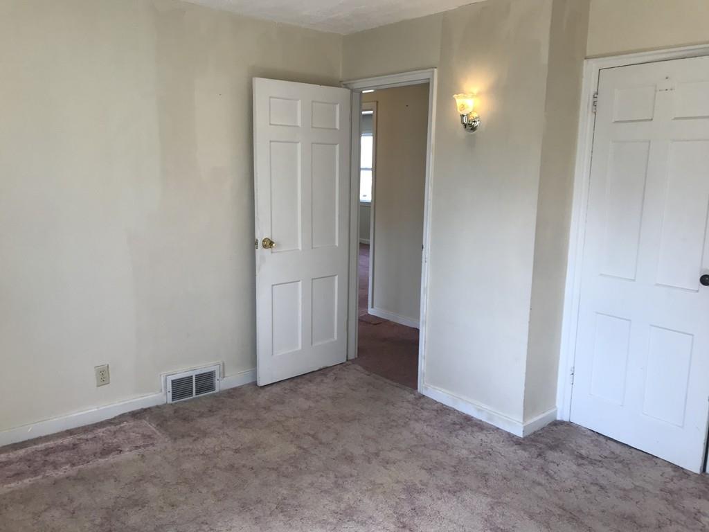 71 Stanhope Road Springfield, MA 01109 - Photo 18 of 32 Gallery Image 18