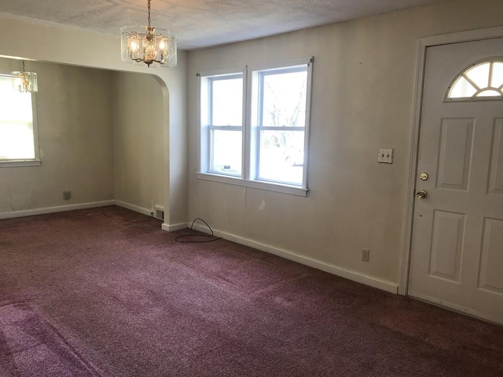 71 Stanhope Road Springfield, MA 01109 - Photo 5 of 32 Gallery Image 5