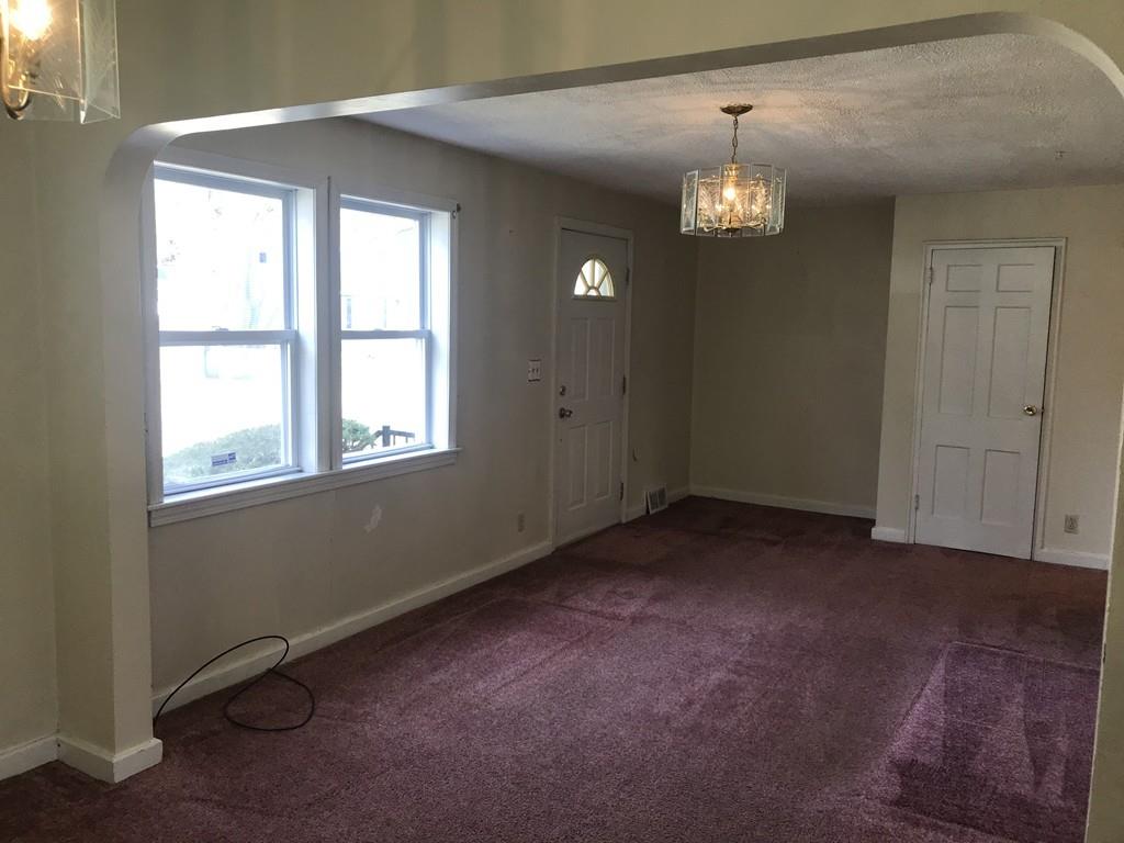71 Stanhope Road Springfield, MA 01109 - Photo 8 of 32 Gallery Image 8