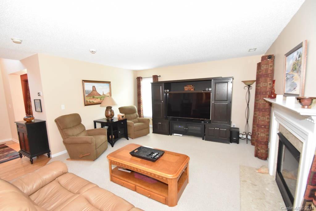229 Chestnut Avenue Tega Cay, SC 29708 - Photo 3 of 24 Gallery Image 3