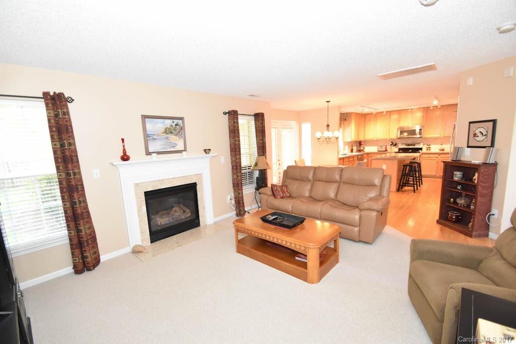 229 Chestnut Avenue Tega Cay, SC 29708 - Photo 4 of 24 Gallery Image 4