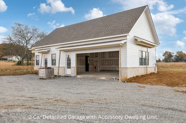 $1,499,000 | 4718 Eagleville Pike, Chapel Hill, TN 37034