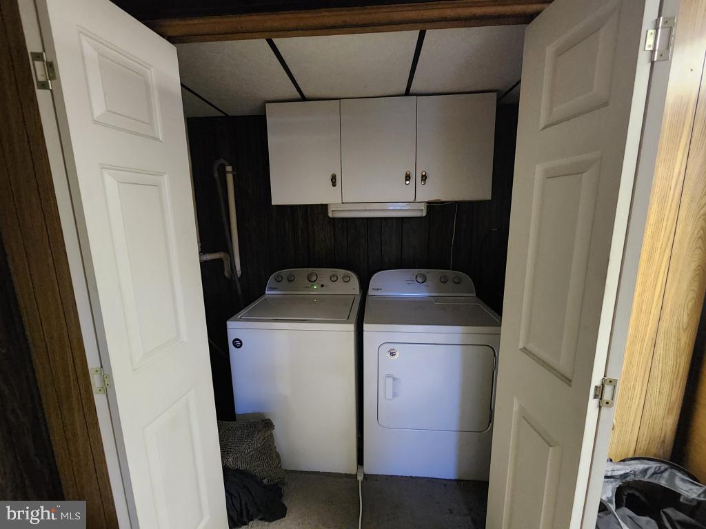 1692 Gish Road Manheim, PA 17545 - Photo 16 of 35 a utility room with dryer and washer