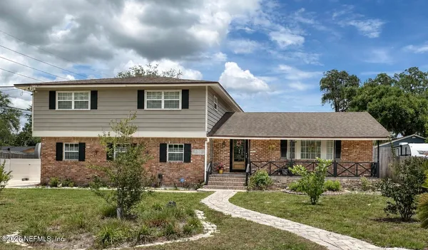 $379,000 | 2705 Holly Ridge Drive, Orange Park, FL 32073