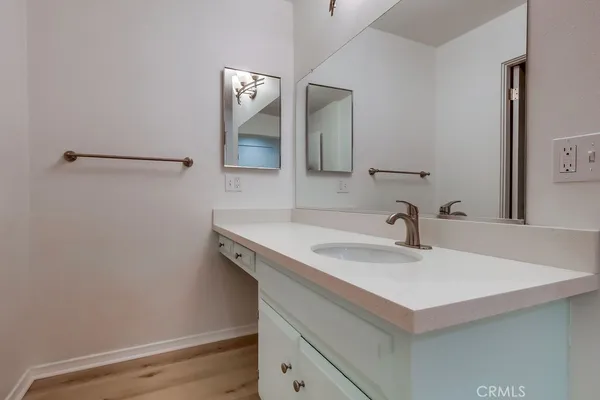 $1,025,000 | 3200 La Rotonda Drive, Unit 405, Rancho Palos Verdes, CA 90275