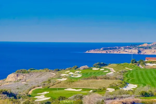 $1,025,000 | 3200 La Rotonda Drive, Unit 405, Rancho Palos Verdes, CA 90275