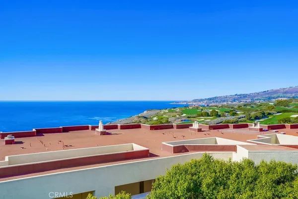 $1,025,000 | 3200 La Rotonda Drive, Unit 405, Rancho Palos Verdes, CA 90275