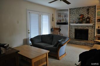 229 Hunters Ridge St. Charles, MO 63301 - Photo 7 of 30 Gallery Image 7