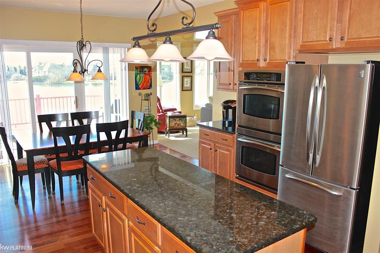 1796 Mackwood Road Rochester Hills, MI 48307 - Photo 28 of 57
