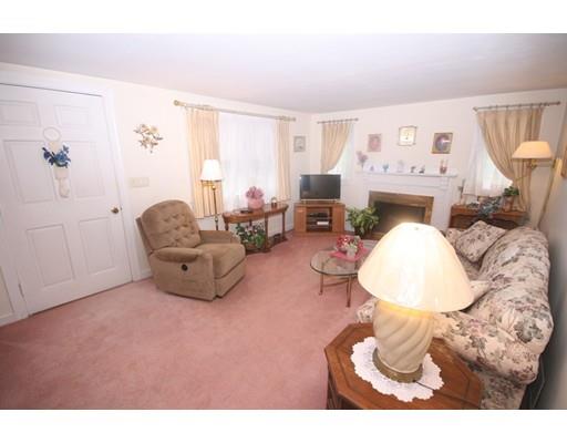 723 Potter Road Framingham, MA 01701 - Photo 5 of 17