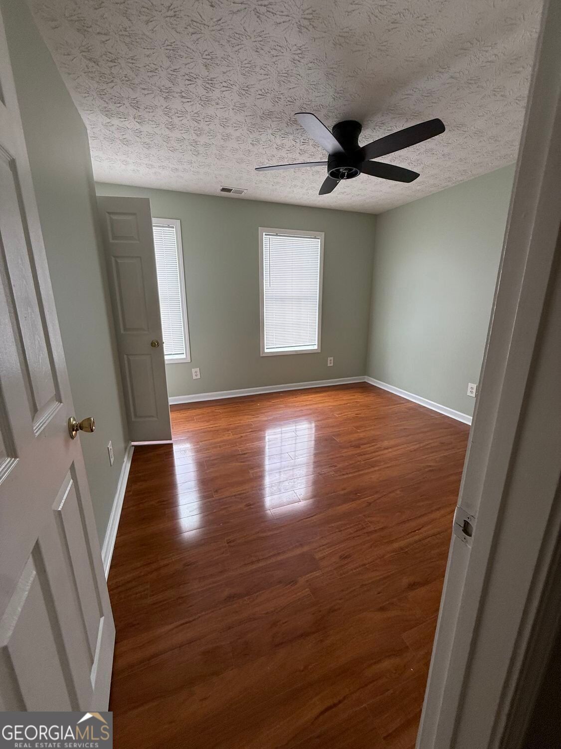 755 Tara Bend Hampton, GA 30228 - Photo 23 of 32 Secondary bedroom