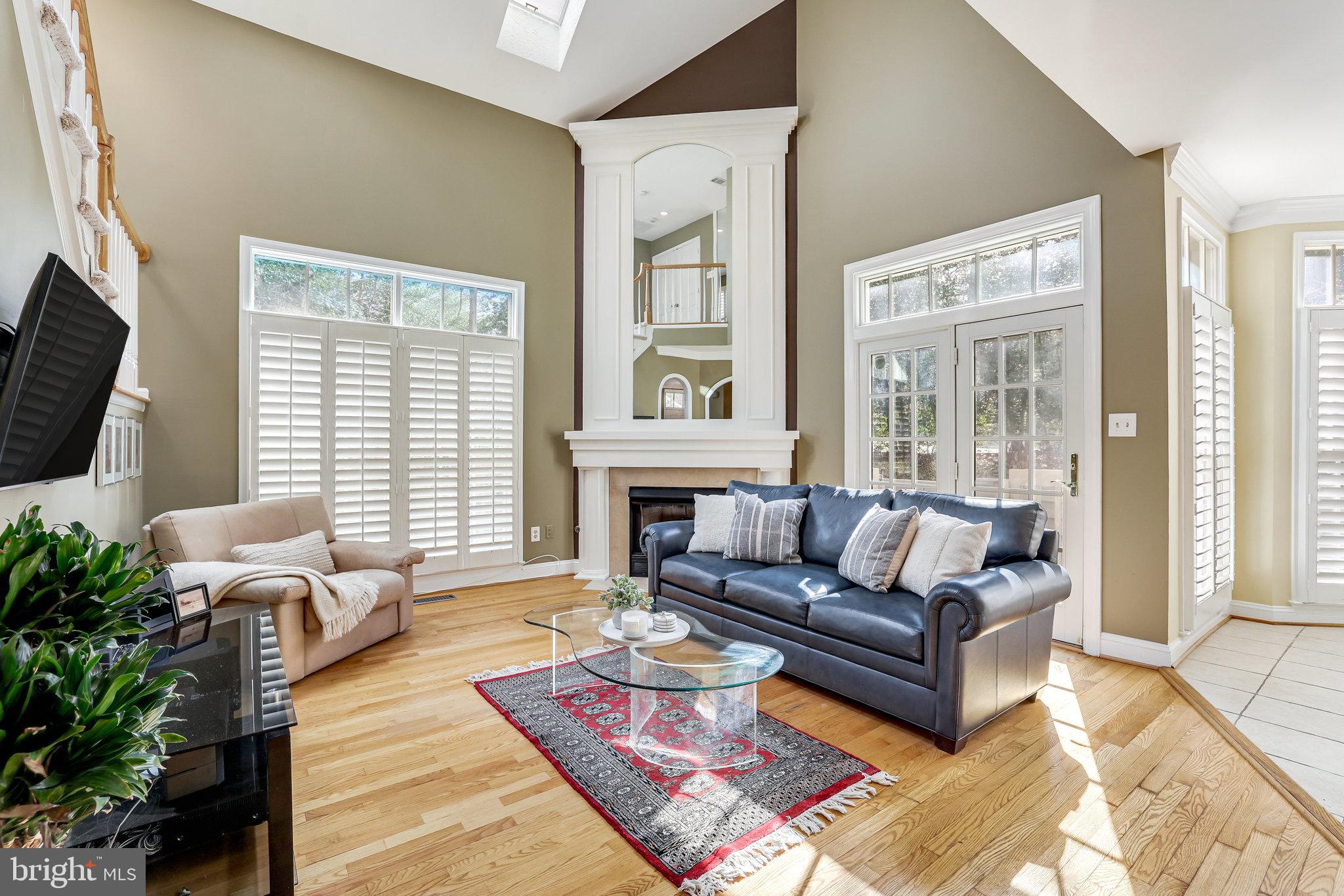 11419 Hollow Timber Way Reston, VA 20194 - Photo 12 of 76