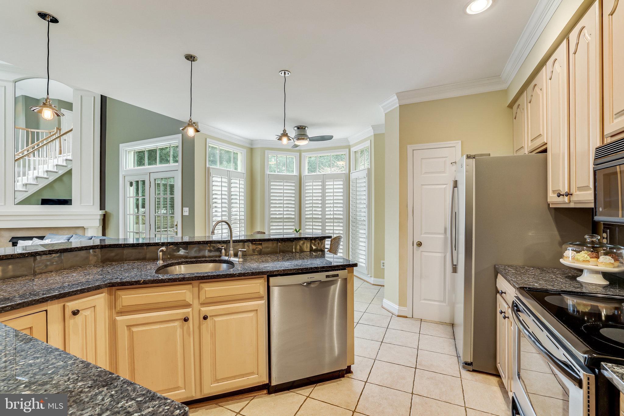 11419 Hollow Timber Way Reston, VA 20194 - Photo 19 of 76