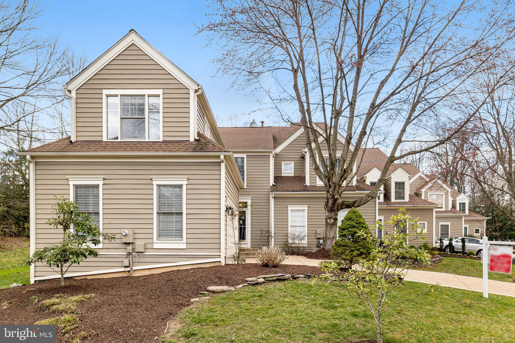 11419 Hollow Timber Way Reston, VA 20194 - Photo 2 of 76