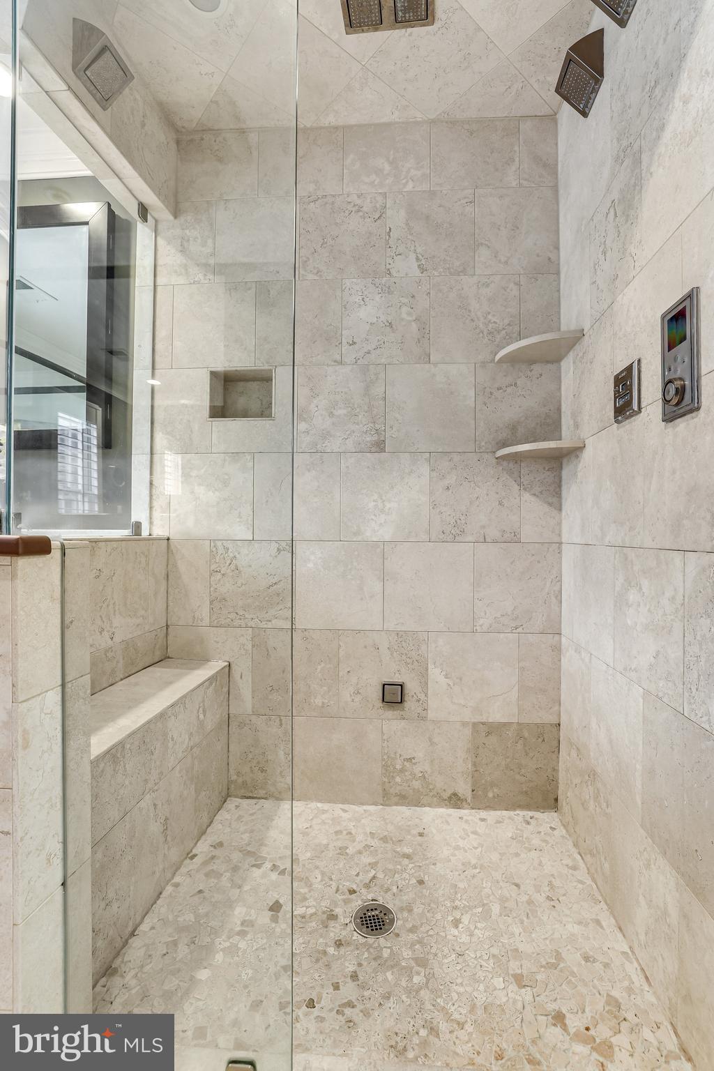 11419 Hollow Timber Way Reston, VA 20194 - Photo 34 of 76