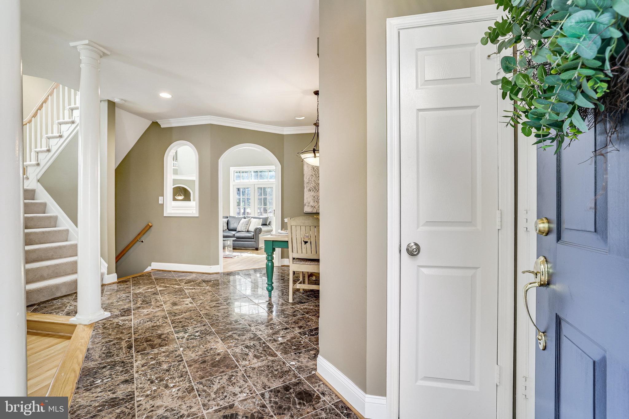 11419 Hollow Timber Way Reston, VA 20194 - Photo 4 of 76