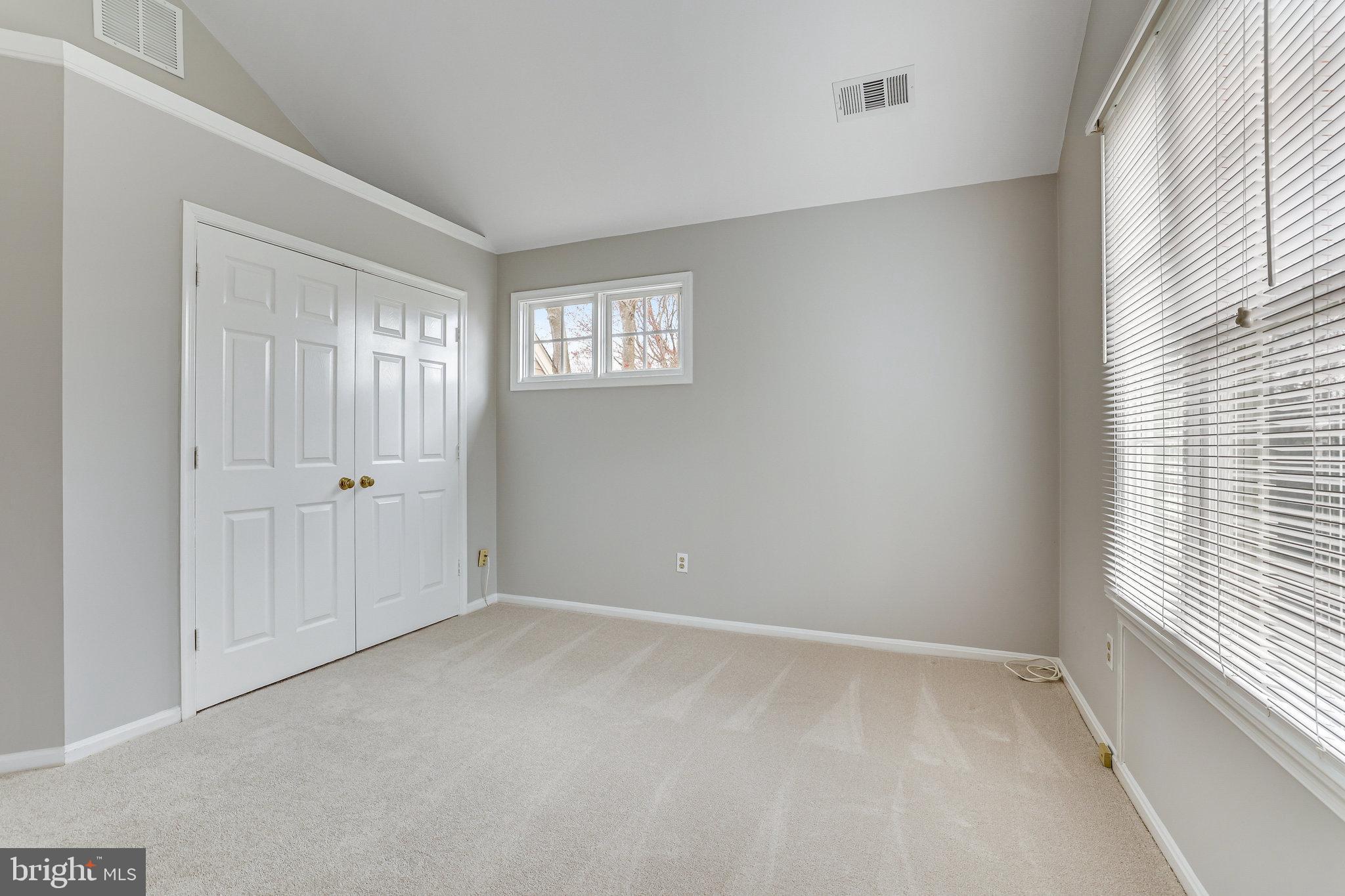 11419 Hollow Timber Way Reston, VA 20194 - Photo 42 of 76