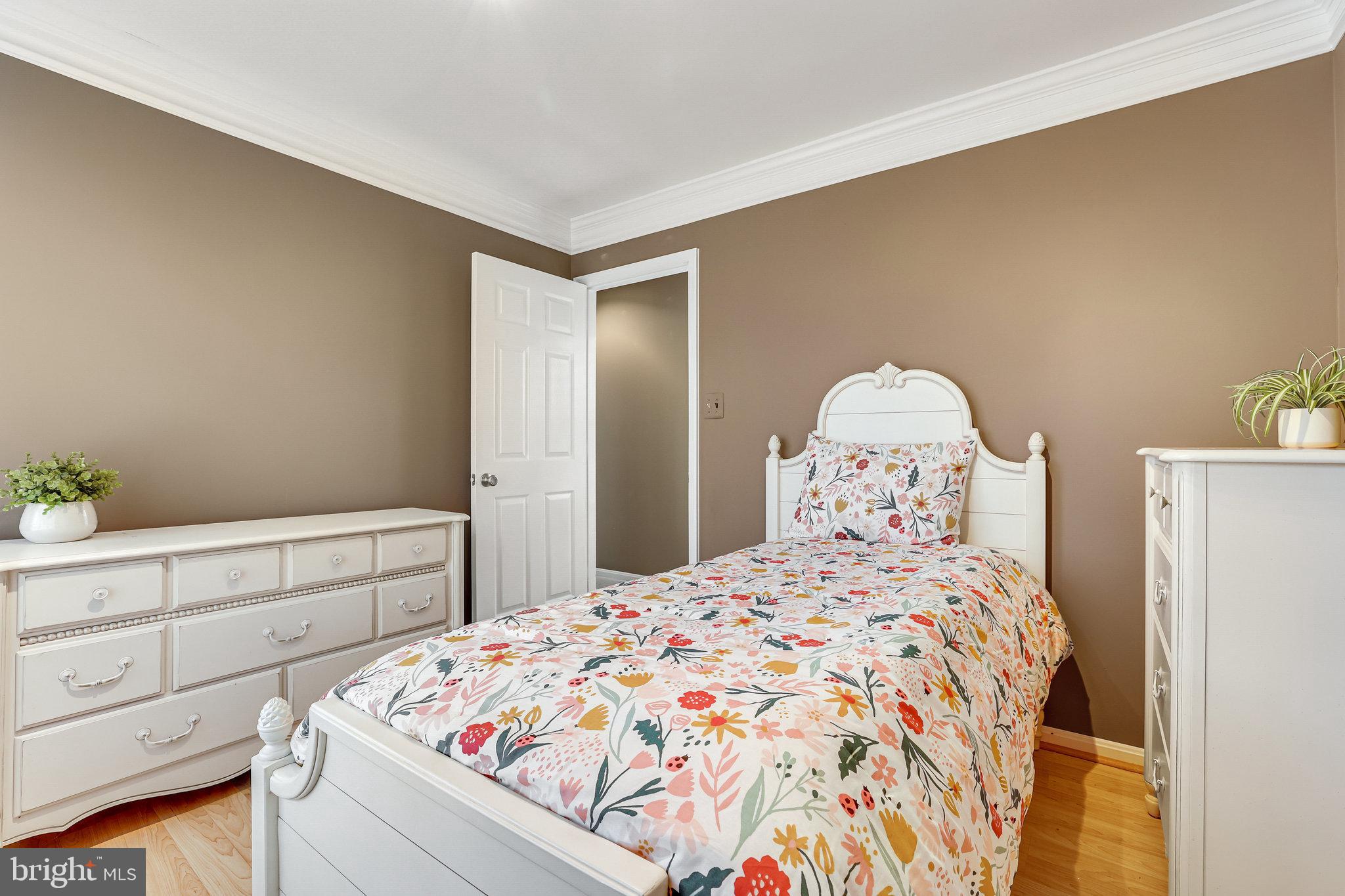 11419 Hollow Timber Way Reston, VA 20194 - Photo 46 of 76