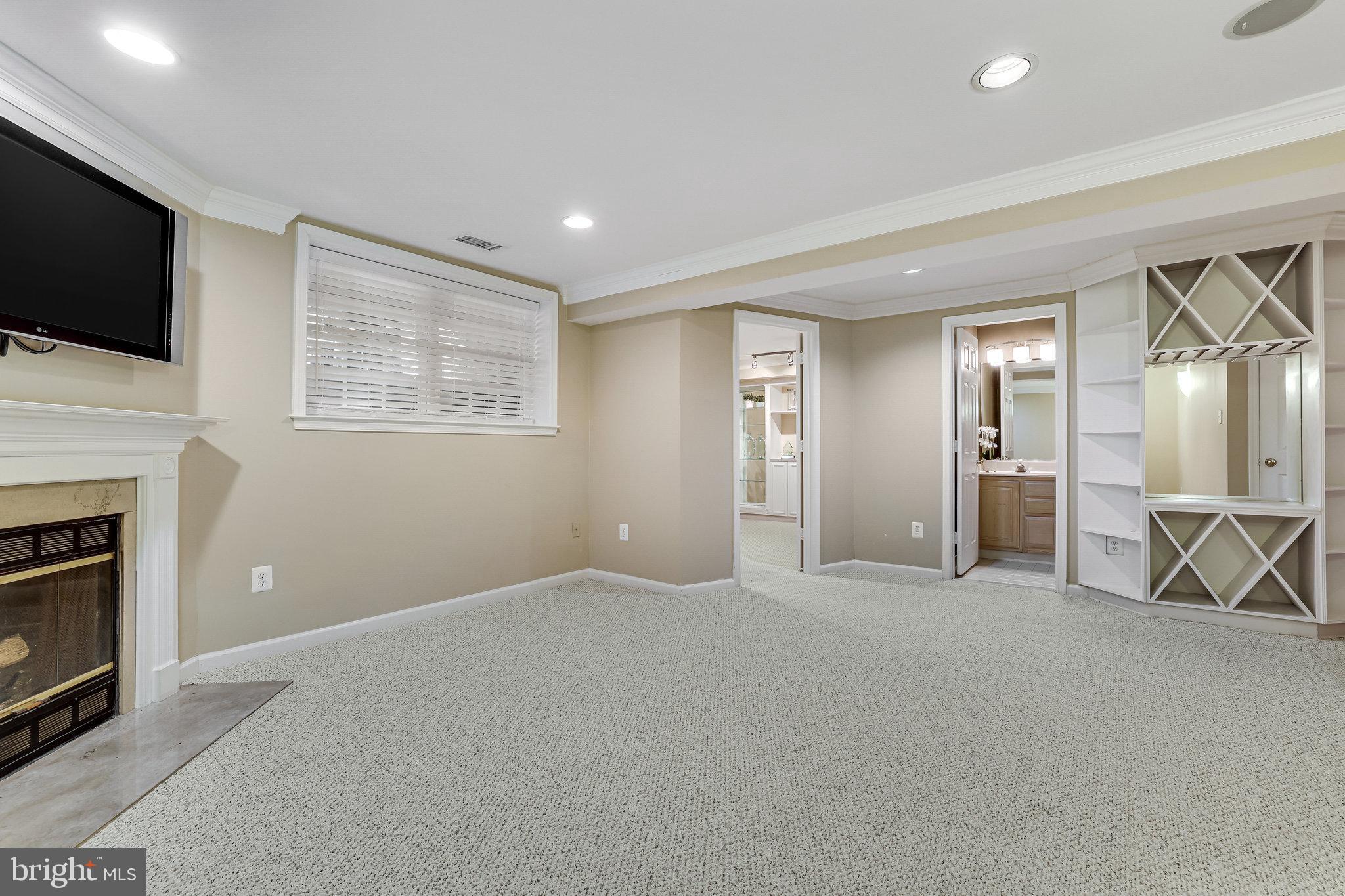 11419 Hollow Timber Way Reston, VA 20194 - Photo 51 of 76