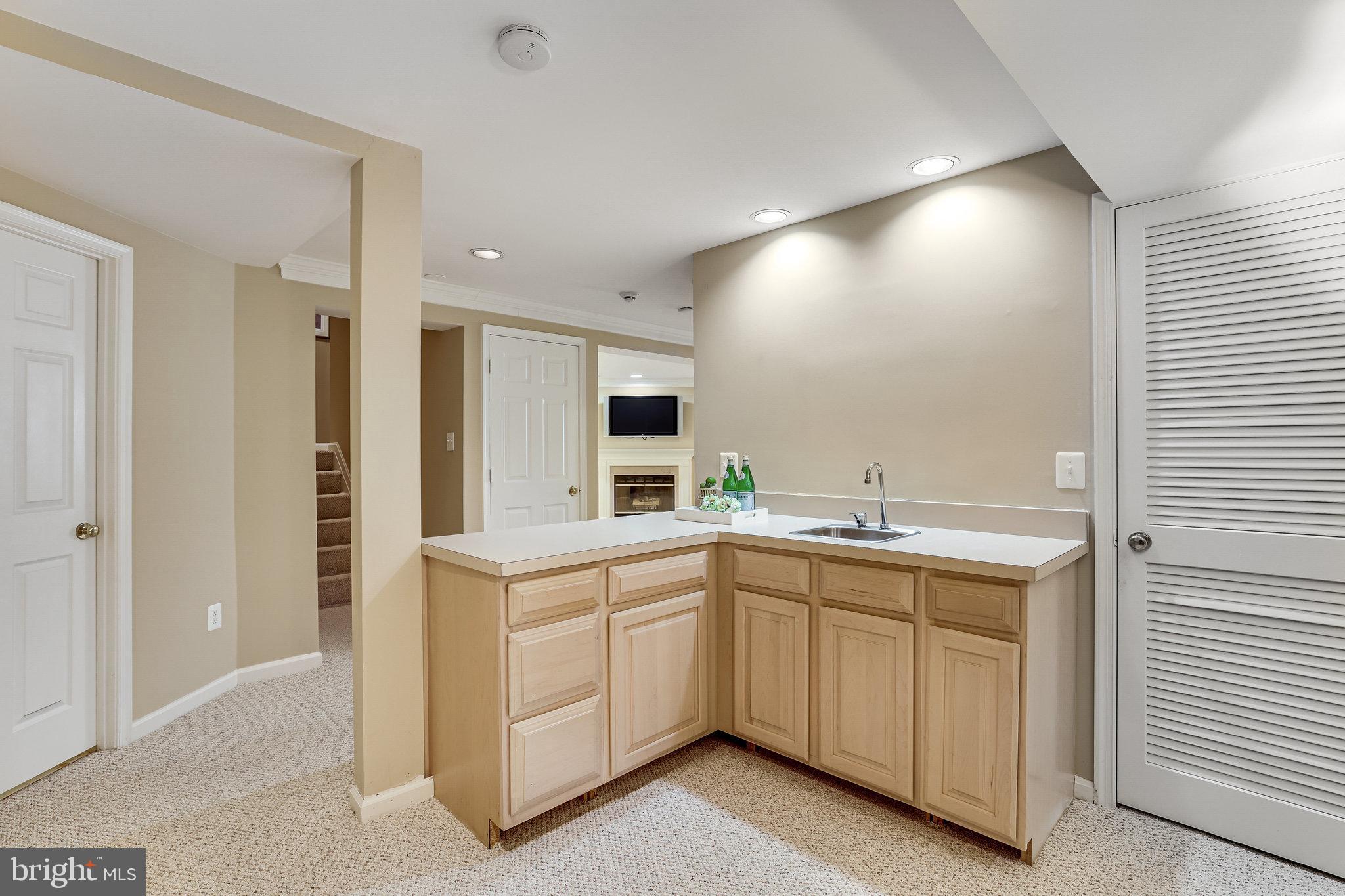 11419 Hollow Timber Way Reston, VA 20194 - Photo 58 of 76