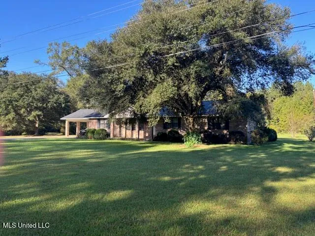$299,000 | 220 Highway 27, Tylertown, MS 39667