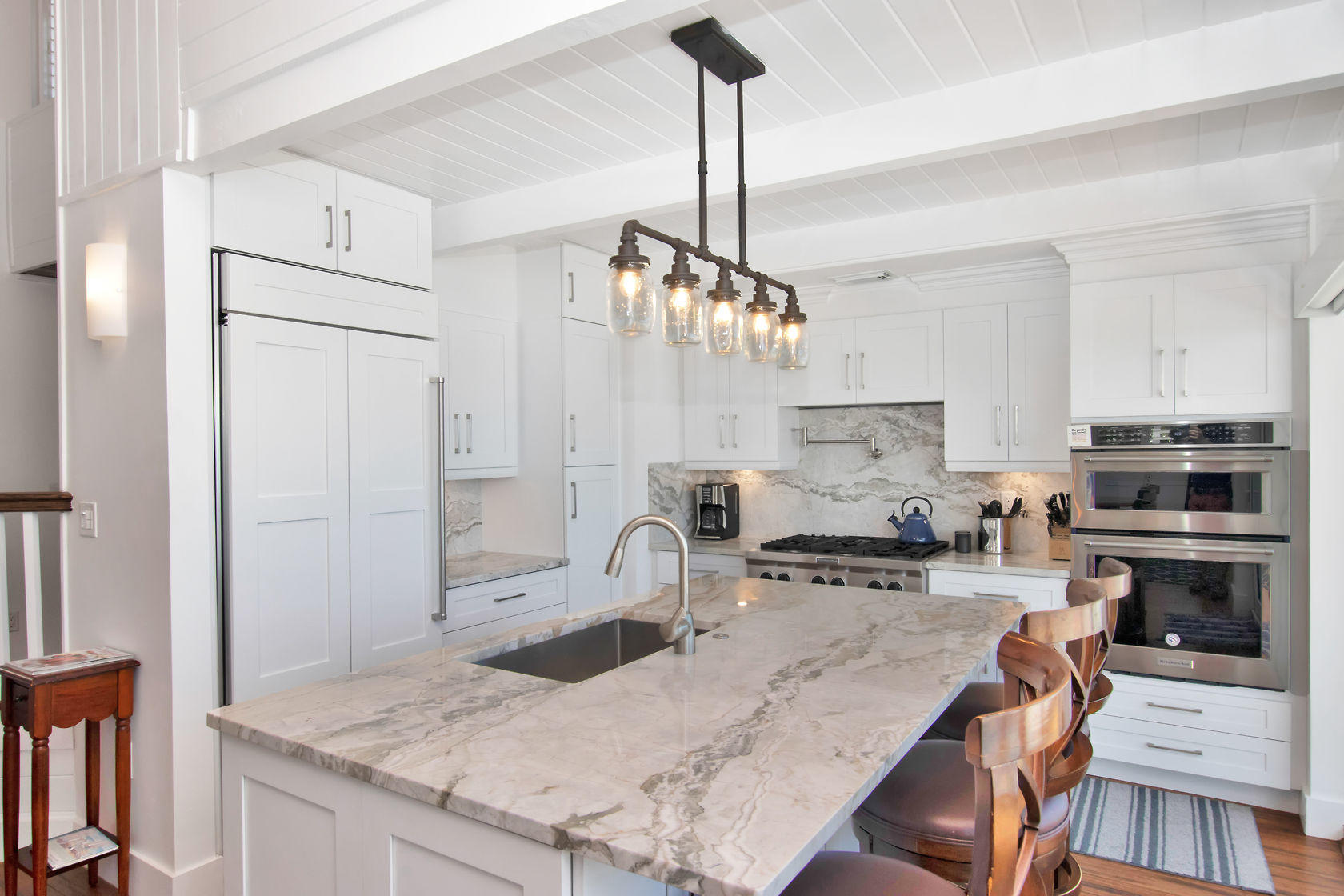 143 Columbus Drive Islamorada, FL 33036 - Photo 17 of 47 Kitchen