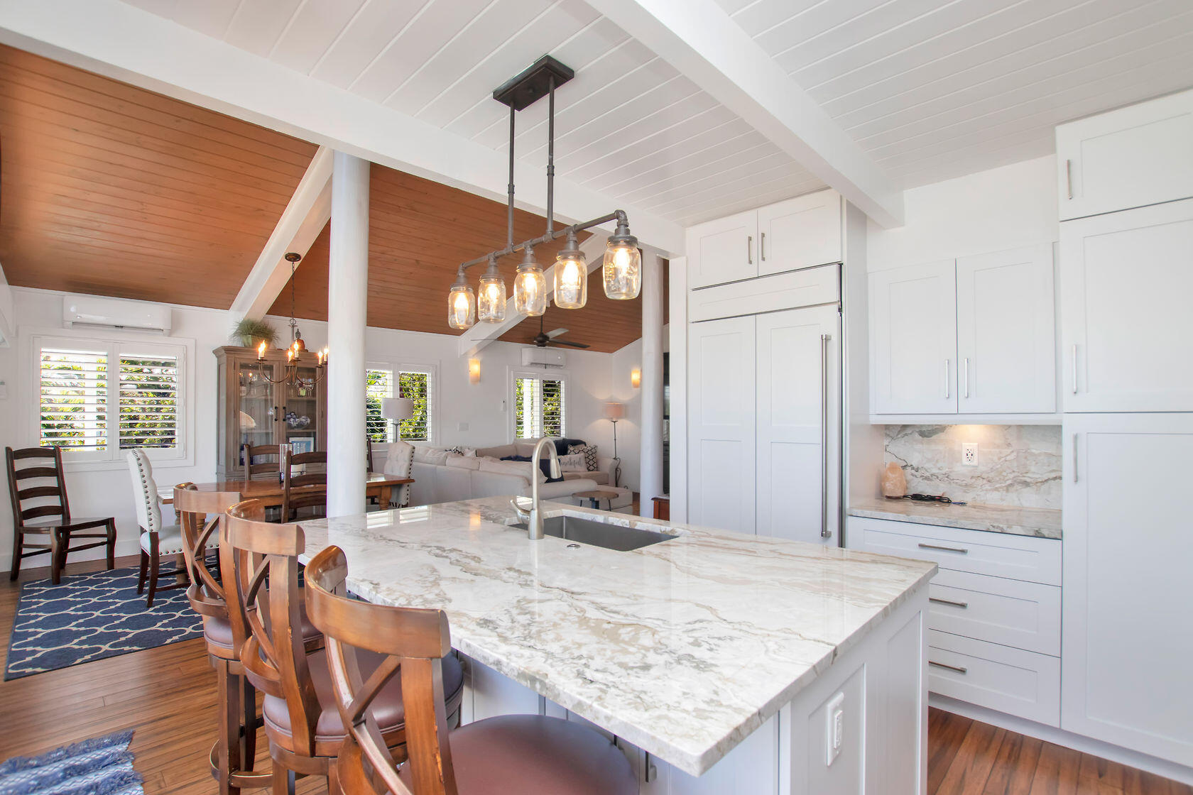 143 Columbus Drive Islamorada, FL 33036 - Photo 18 of 47 Kitchen-Dining