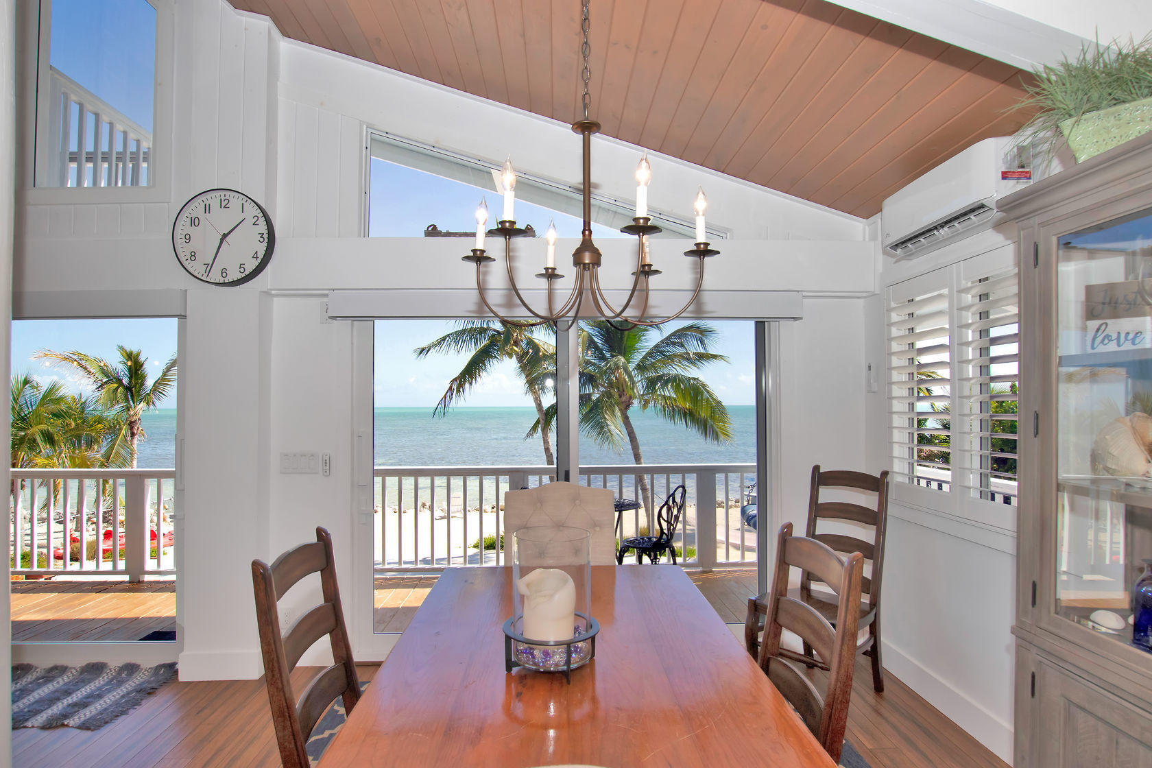143 Columbus Drive Islamorada, FL 33036 - Photo 20 of 47 Dining Area