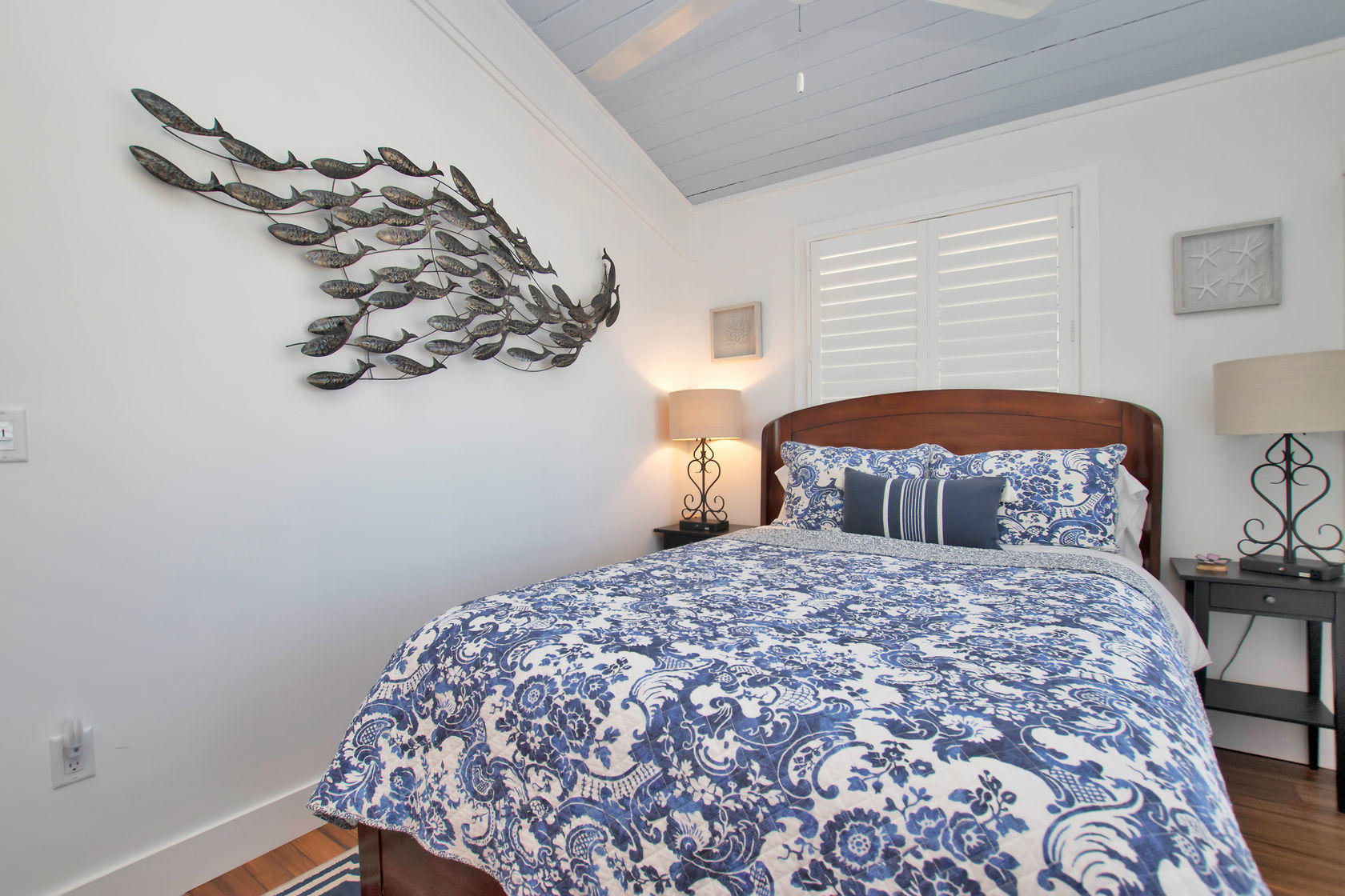 143 Columbus Drive Islamorada, FL 33036 - Photo 27 of 47 Guest Bedroom 1