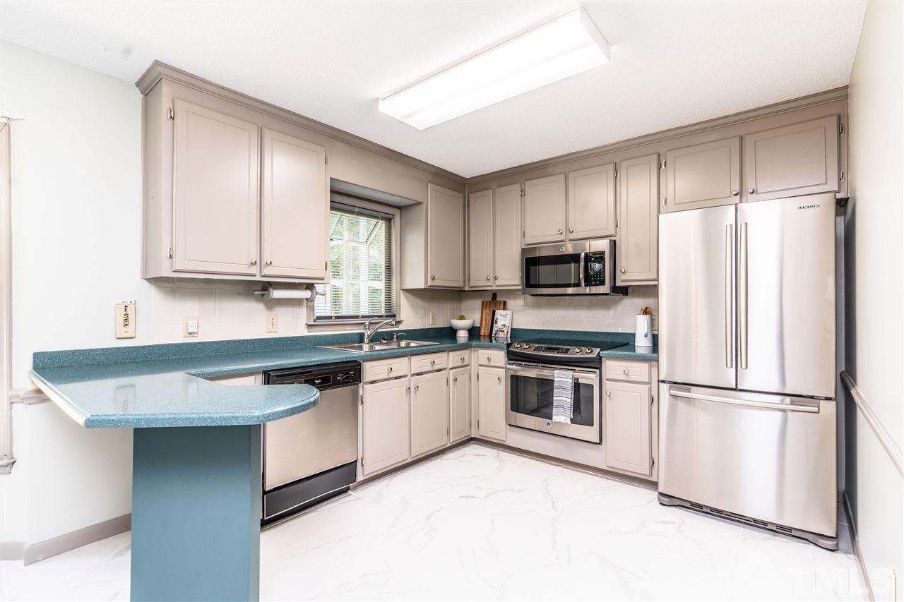 120 Plantation Road Clayton, NC 27520 - Photo 14 of 30 Gallery Image 14