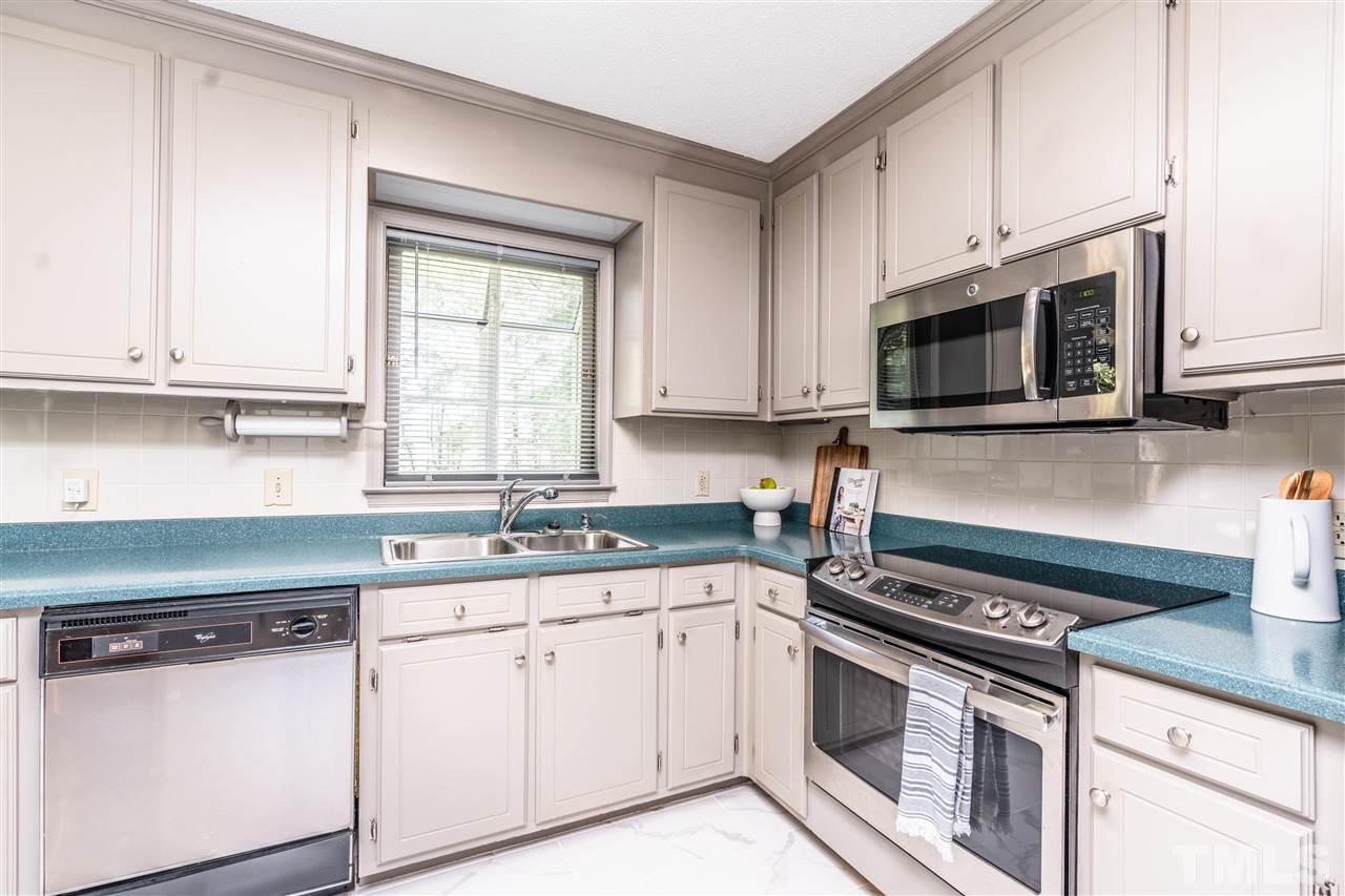 120 Plantation Road Clayton, NC 27520 - Photo 15 of 30 Gallery Image 15