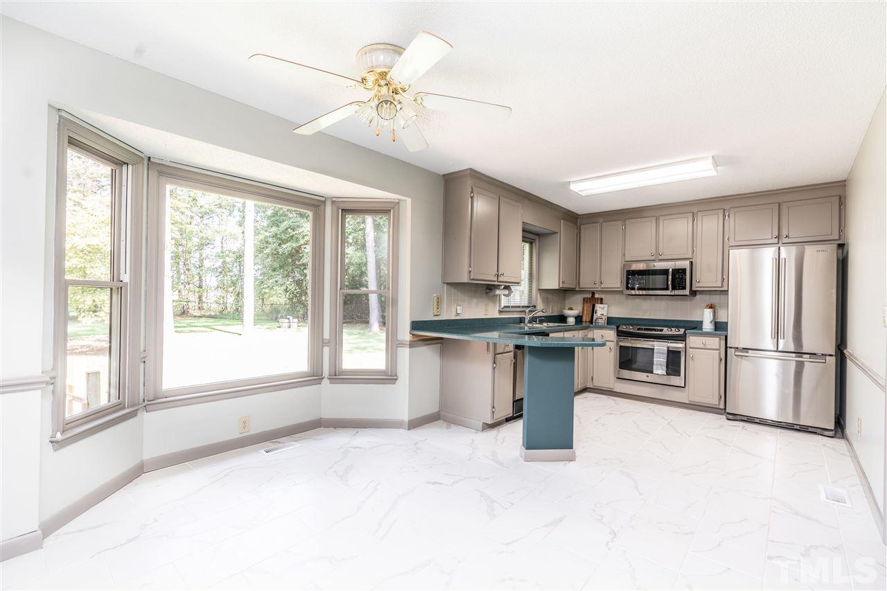120 Plantation Road Clayton, NC 27520 - Photo 5 of 30 Gallery Image 5