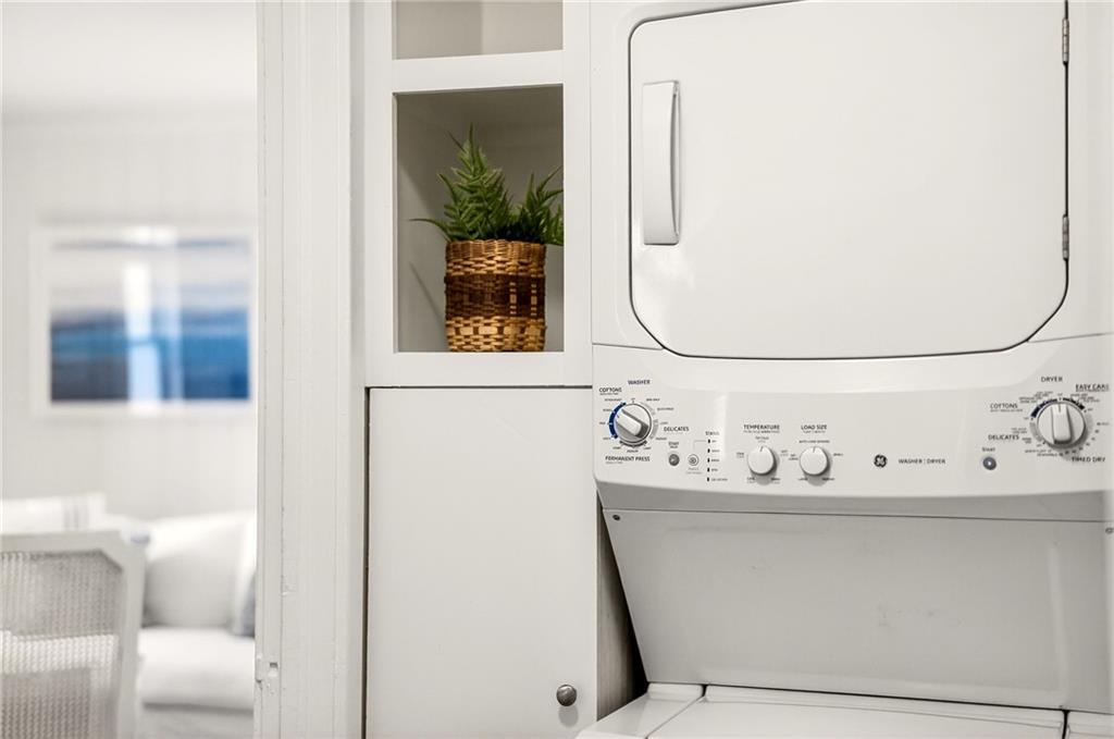 1036 Wylie Street Southeast Atlanta, GA 30316 - Photo 21 of 31 a bathroom with a sink and a mirror