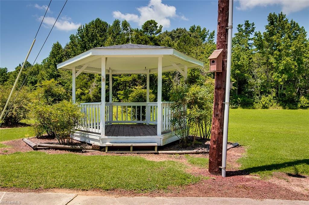 4633 Peace Road Trinity, NC 27370 - Photo 7 of 28 Your Private Gaazebo