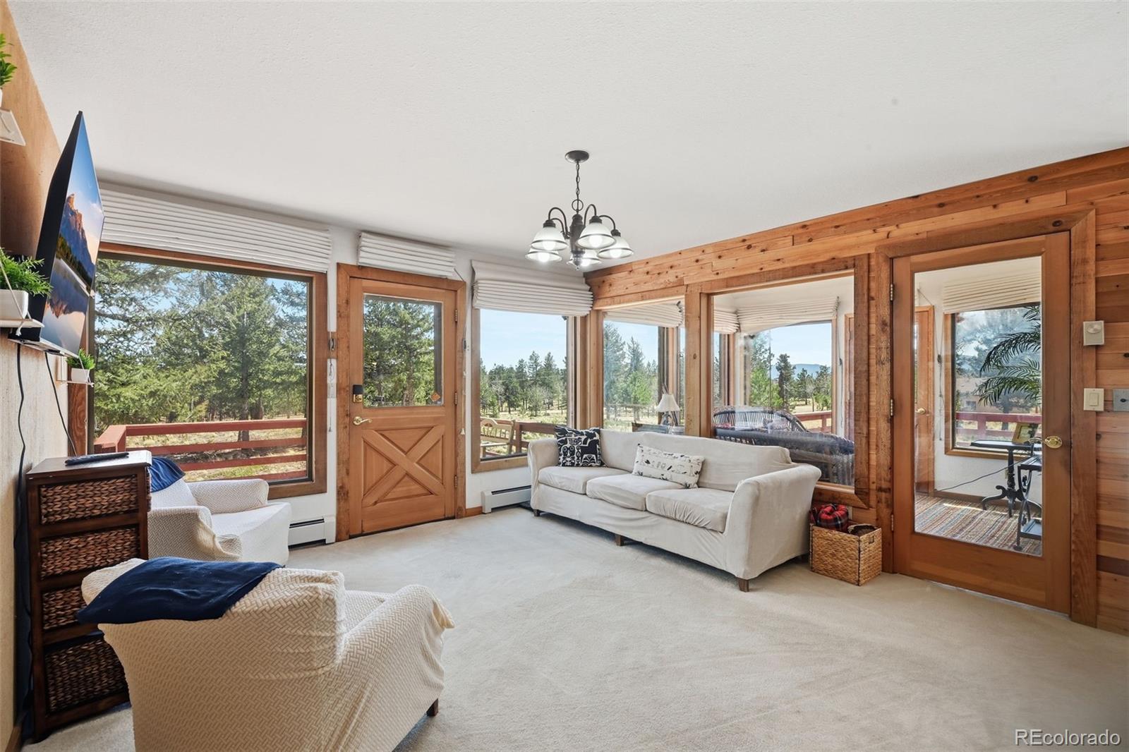 107 Ox Yoke Lane Bailey, CO 80421 - Photo 5 of 50