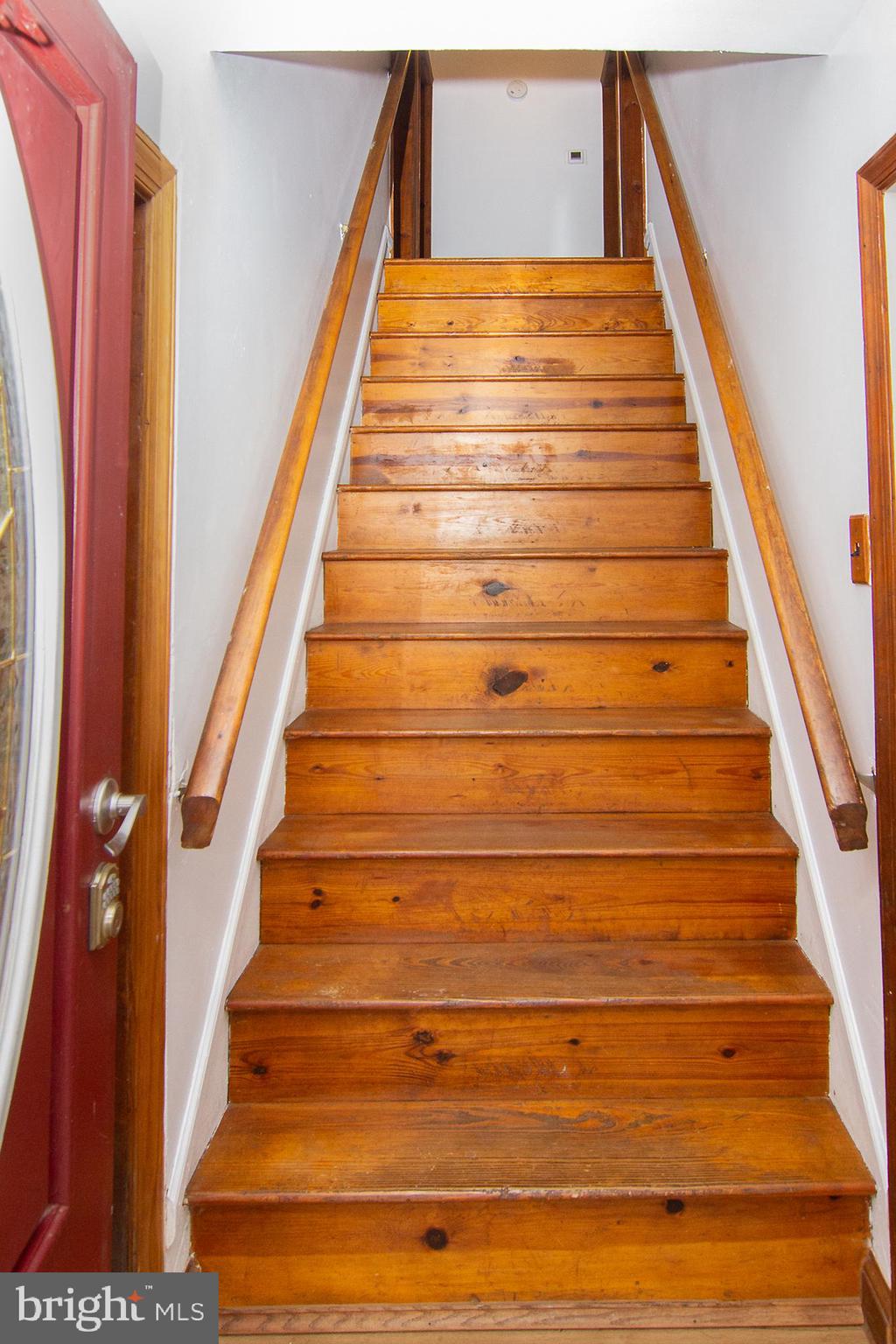 400 Leppo Road Westminster, MD 21158 - Photo 15 of 59 a view of entryway
