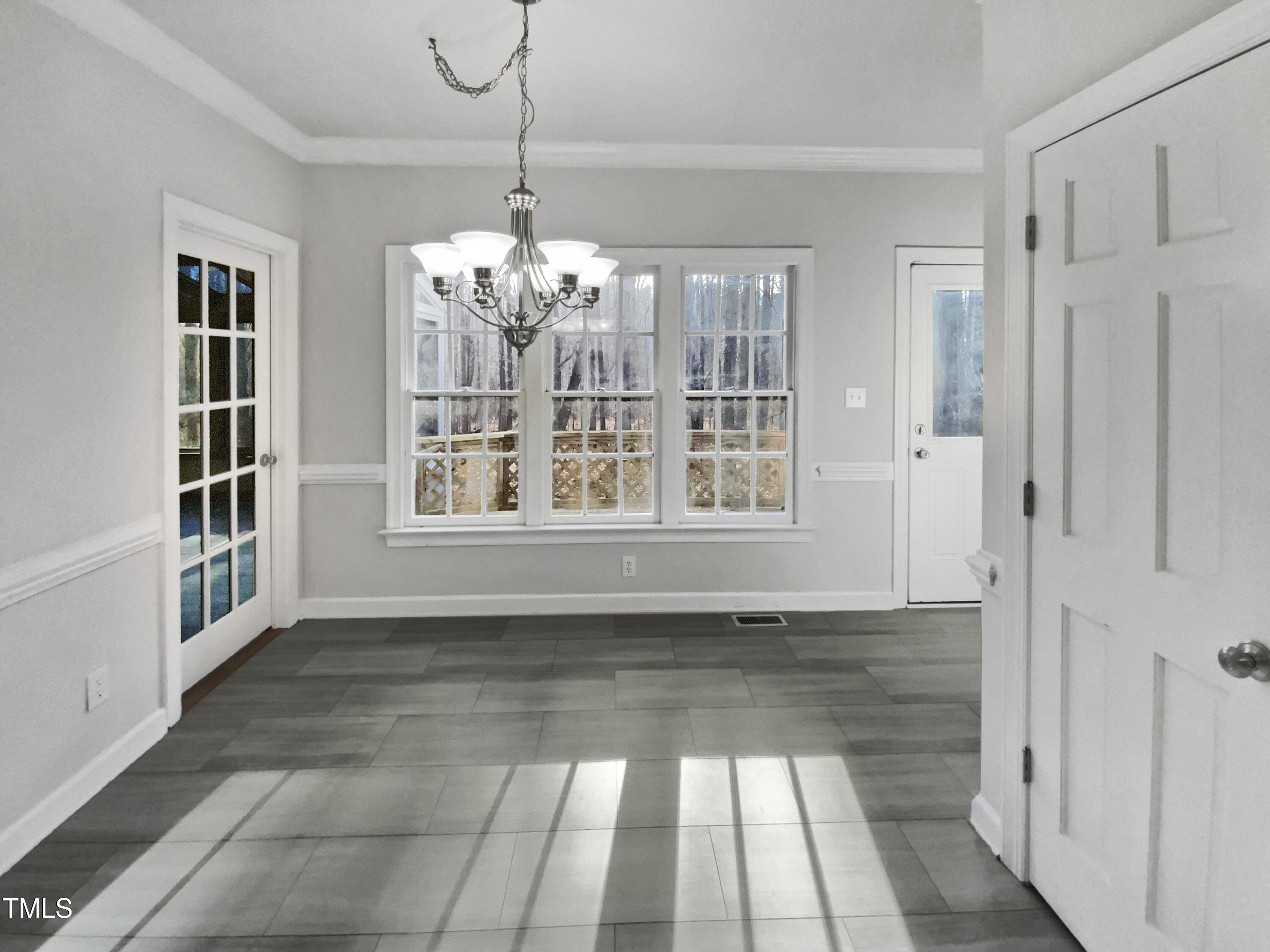 4016 Ridgebrook Bluffs Drive Raleigh, NC 27603 - Photo 12 of 22 listing_10