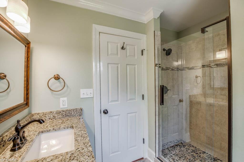 1740 Reynolda Road Winston-Salem, NC 27104 - Photo 14 of 30 Gallery Image 14