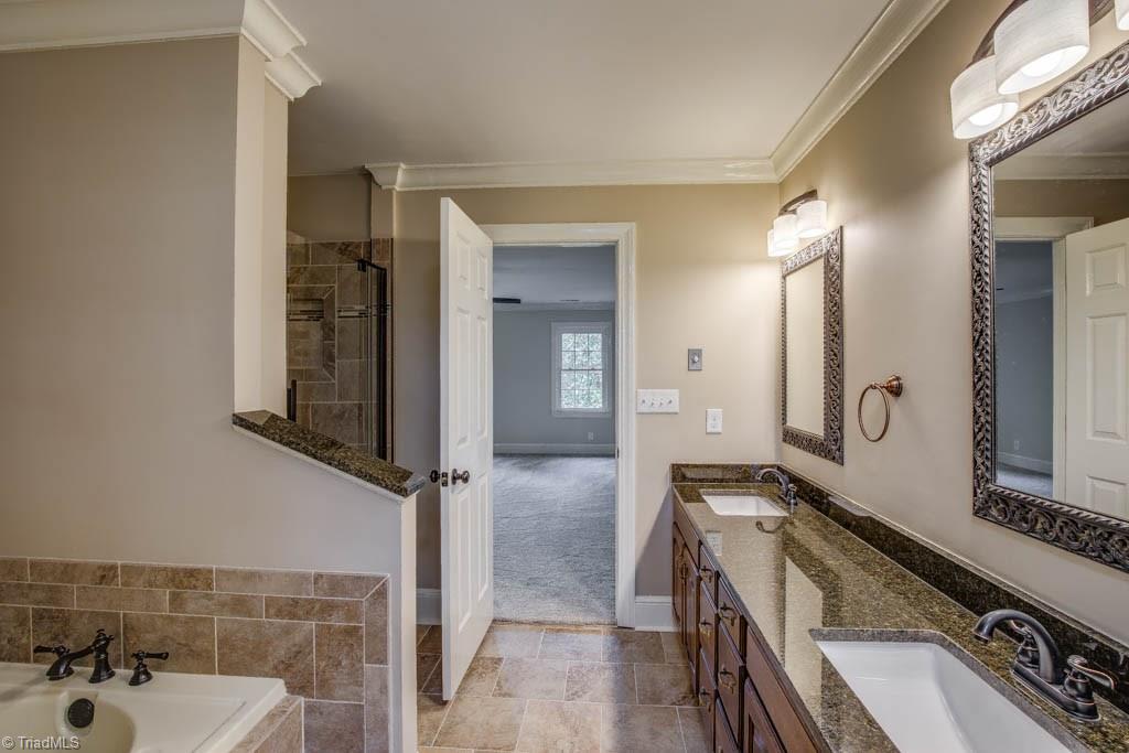 1740 Reynolda Road Winston-Salem, NC 27104 - Photo 16 of 30 Gallery Image 16